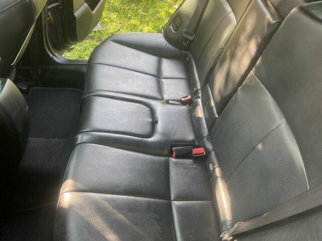 Чорний Субару Forester, об'ємом двигуна 2 л та пробігом 218 тис. км за 9300 $, фото 10 на Automoto.ua