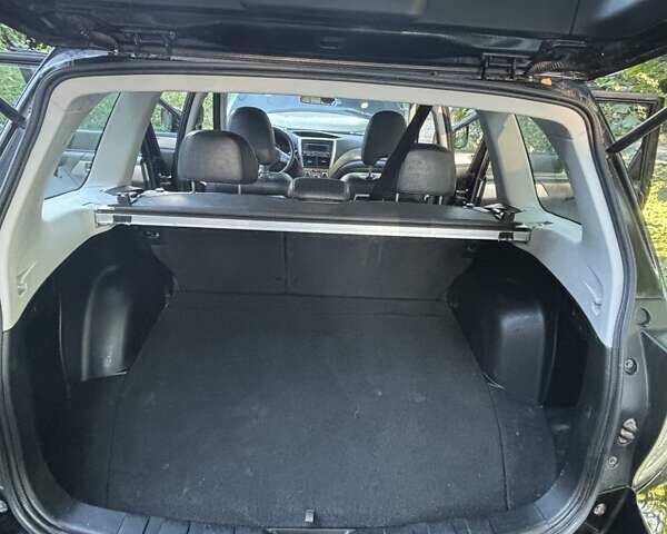Чорний Субару Forester, об'ємом двигуна 2.46 л та пробігом 297 тис. км за 7700 $, фото 4 на Automoto.ua