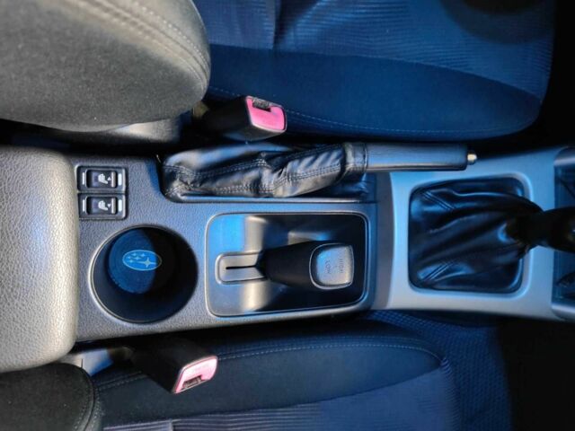 Чорний Субару Forester, об'ємом двигуна 2 л та пробігом 220 тис. км за 7900 $, фото 7 на Automoto.ua