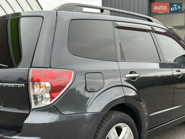 Черный Субару Форестер, объемом двигателя 2.5 л и пробегом 271 тыс. км за 7450 $, фото 36 на Automoto.ua