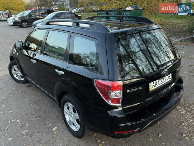 Черный Субару Форестер, объемом двигателя 1.99 л и пробегом 178 тыс. км за 8700 $, фото 22 на Automoto.ua