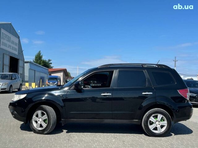 Чорний Субару Forester, об'ємом двигуна 2 л та пробігом 215 тис. км за 9590 $, фото 44 на Automoto.ua