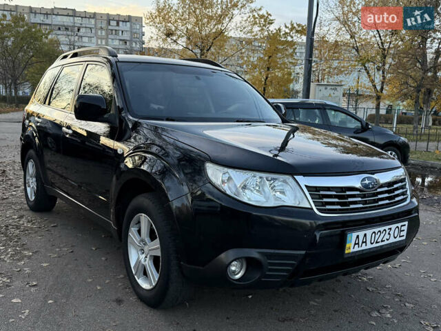 Черный Субару Форестер, объемом двигателя 1.99 л и пробегом 178 тыс. км за 8700 $, фото 9 на Automoto.ua