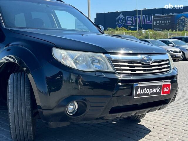 Чорний Субару Forester, об'ємом двигуна 2 л та пробігом 215 тис. км за 9590 $, фото 34 на Automoto.ua