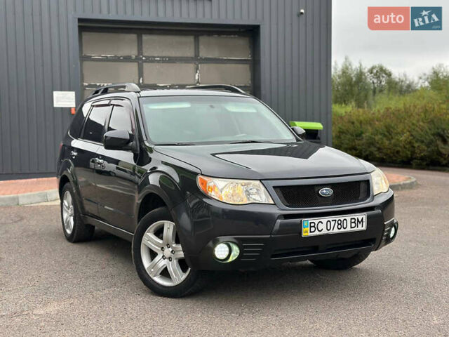 Чорний Субару Forester, об'ємом двигуна 2.5 л та пробігом 271 тис. км за 6950 $, фото 18 на Automoto.ua