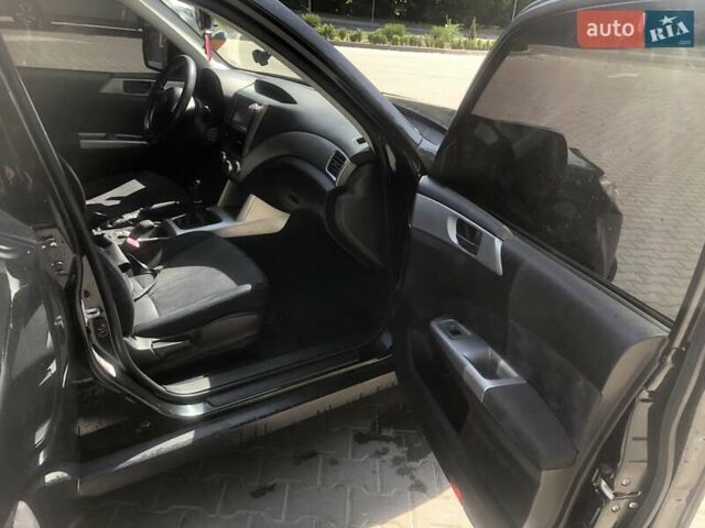 Чорний Субару Forester, об'ємом двигуна 2 л та пробігом 225 тис. км за 6550 $, фото 7 на Automoto.ua