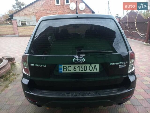 Черный Субару Форестер, объемом двигателя 2 л и пробегом 260 тыс. км за 6500 $, фото 6 на Automoto.ua
