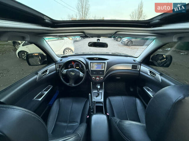 Черный Субару Форестер, объемом двигателя 1.99 л и пробегом 178 тыс. км за 8700 $, фото 33 на Automoto.ua