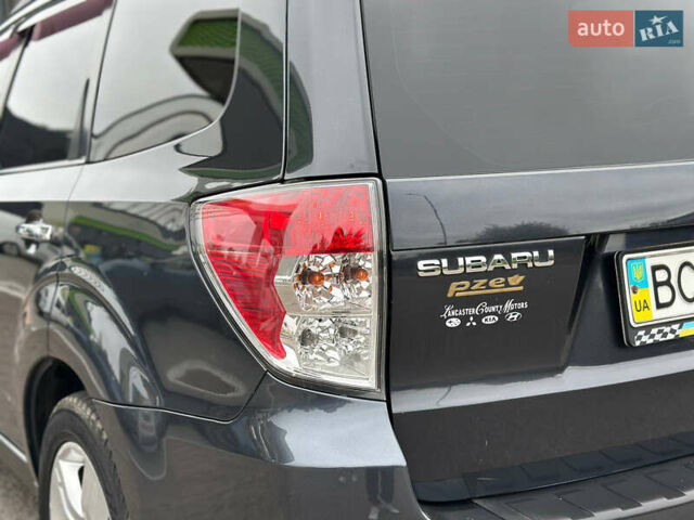 Чорний Субару Forester, об'ємом двигуна 2.5 л та пробігом 271 тис. км за 6950 $, фото 47 на Automoto.ua