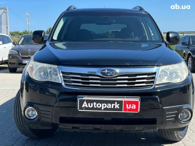 Чорний Субару Forester, об'ємом двигуна 2 л та пробігом 215 тис. км за 9590 $, фото 36 на Automoto.ua