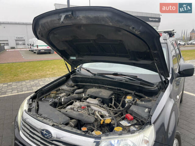 Чорний Субару Forester, об'ємом двигуна 2.5 л та пробігом 185 тис. км за 7850 $, фото 33 на Automoto.ua
