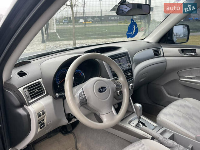 Чорний Субару Forester, об'ємом двигуна 2.5 л та пробігом 185 тис. км за 7850 $, фото 18 на Automoto.ua
