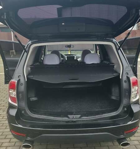 Чорний Субару Forester, об'ємом двигуна 1.99 л та пробігом 172 тис. км за 9999 $, фото 12 на Automoto.ua