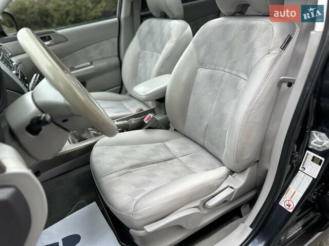 Черный Субару Форестер, объемом двигателя 2.5 л и пробегом 271 тыс. км за 7450 $, фото 57 на Automoto.ua