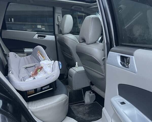 Чорний Субару Forester, об'ємом двигуна 2.46 л та пробігом 270 тис. км за 7000 $, фото 16 на Automoto.ua
