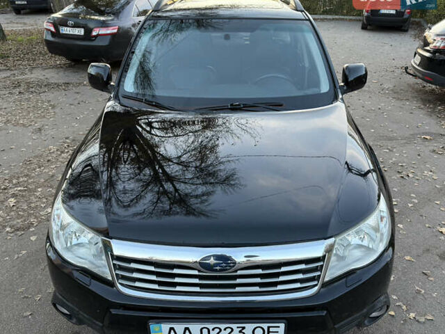 Черный Субару Форестер, объемом двигателя 1.99 л и пробегом 178 тыс. км за 8700 $, фото 10 на Automoto.ua