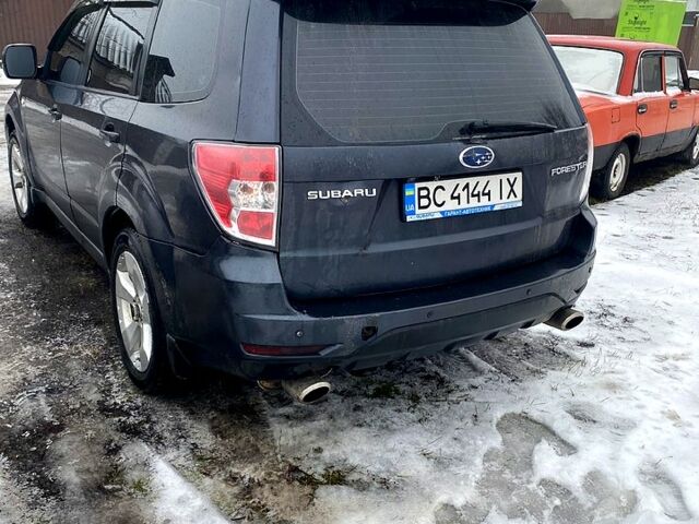 Чорний Субару Forester, об'ємом двигуна 2.5 л та пробігом 308 тис. км за 7400 $, фото 5 на Automoto.ua