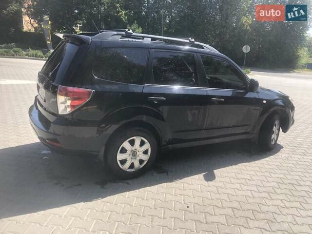 Чорний Субару Forester, об'ємом двигуна 2 л та пробігом 225 тис. км за 6550 $, фото 4 на Automoto.ua