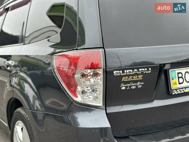 Черный Субару Форестер, объемом двигателя 2.5 л и пробегом 271 тыс. км за 7450 $, фото 41 на Automoto.ua