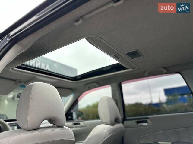 Чорний Субару Forester, об'ємом двигуна 2.5 л та пробігом 271 тис. км за 6950 $, фото 72 на Automoto.ua