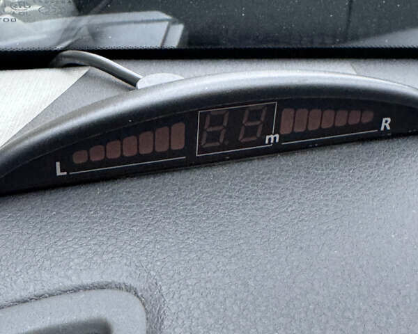 Черный Субару Форестер, объемом двигателя 2.5 л и пробегом 370 тыс. км за 8750 $, фото 12 на Automoto.ua