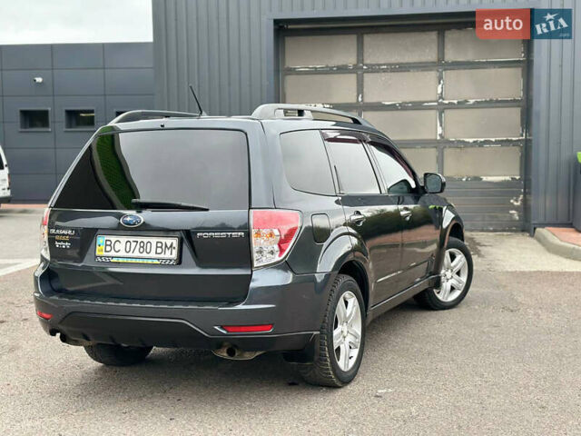 Чорний Субару Forester, об'ємом двигуна 2.5 л та пробігом 271 тис. км за 6950 $, фото 32 на Automoto.ua