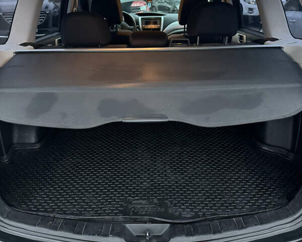 Черный Субару Форестер, объемом двигателя 1.99 л и пробегом 180 тыс. км за 7200 $, фото 16 на Automoto.ua