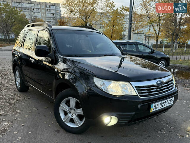Черный Субару Форестер, объемом двигателя 1.99 л и пробегом 178 тыс. км за 8700 $, фото 13 на Automoto.ua