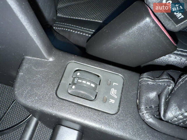 Черный Субару Форестер, объемом двигателя 1.99 л и пробегом 178 тыс. км за 8700 $, фото 43 на Automoto.ua