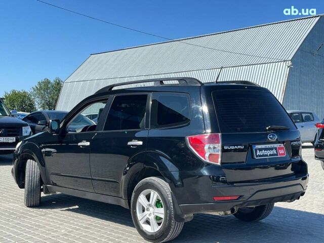 Чорний Субару Forester, об'ємом двигуна 2 л та пробігом 215 тис. км за 9590 $, фото 42 на Automoto.ua