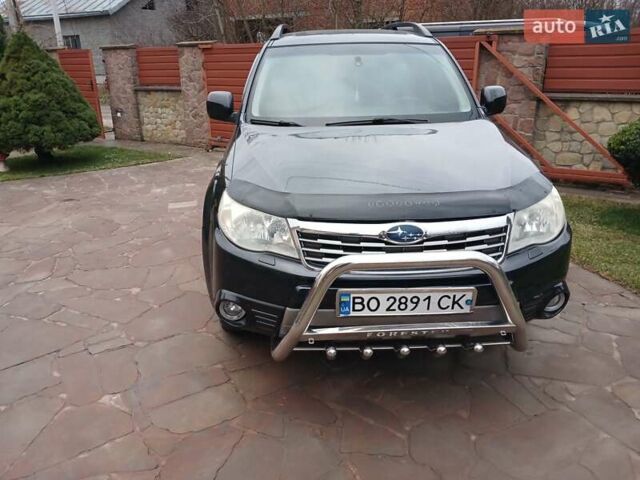 Чорний Субару Forester, об'ємом двигуна 2.46 л та пробігом 145 тис. км за 8500 $, фото 1 на Automoto.ua