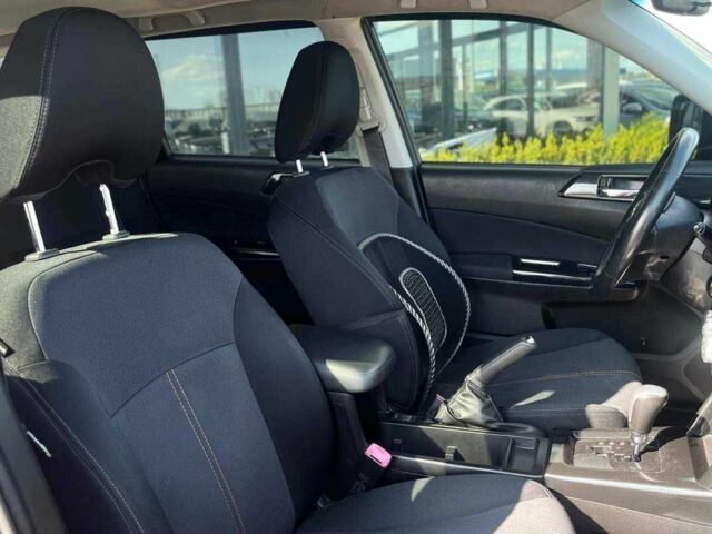 Черный Субару Форестер, объемом двигателя 2.5 л и пробегом 230 тыс. км за 7700 $, фото 22 на Automoto.ua