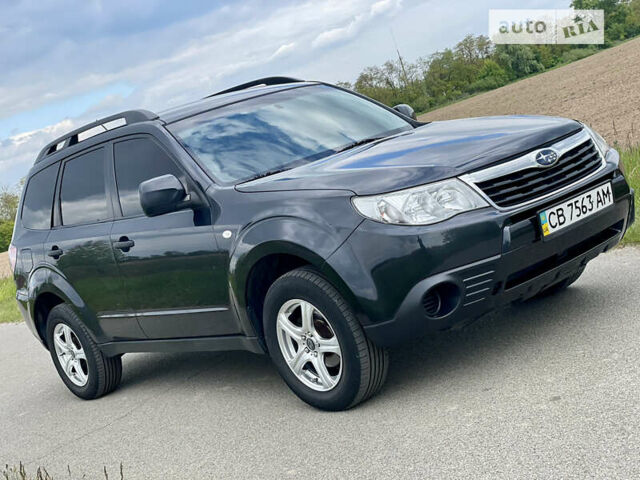 Чорний Субару Forester, об'ємом двигуна 1.99 л та пробігом 227 тис. км за 8700 $, фото 4 на Automoto.ua