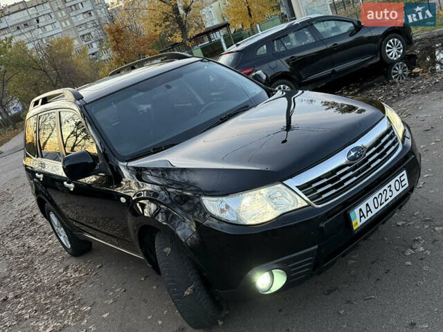 Черный Субару Форестер, объемом двигателя 1.99 л и пробегом 178 тыс. км за 8700 $, фото 18 на Automoto.ua