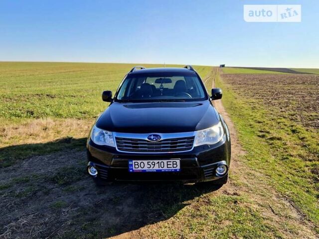 Чорний Субару Forester, об'ємом двигуна 2.46 л та пробігом 211 тис. км за 10500 $, фото 13 на Automoto.ua