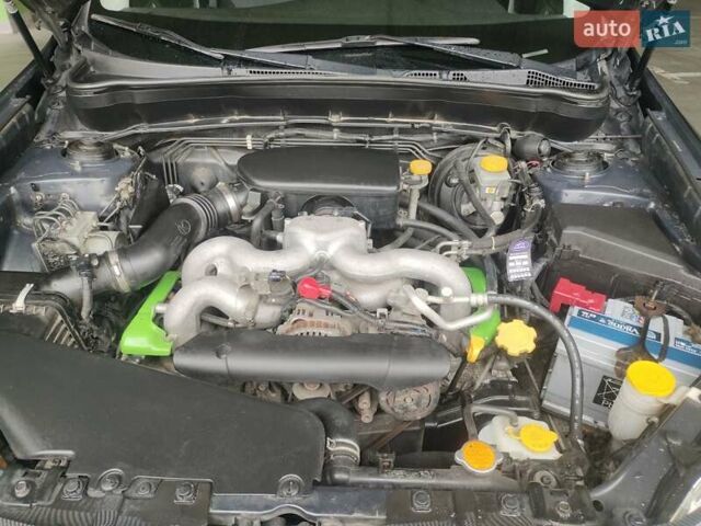 Черный Субару Форестер, объемом двигателя 2 л и пробегом 220 тыс. км за 8000 $, фото 11 на Automoto.ua