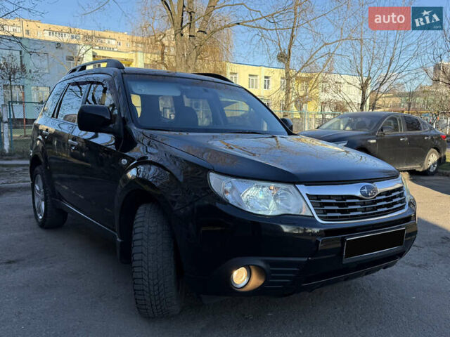 Черный Субару Форестер, объемом двигателя 2.46 л и пробегом 196 тыс. км за 7700 $, фото 18 на Automoto.ua