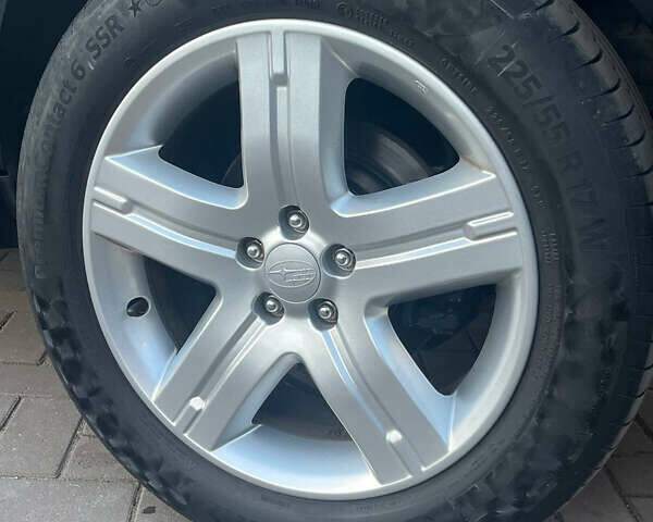 Черный Субару Форестер, объемом двигателя 2 л и пробегом 192 тыс. км за 7600 $, фото 6 на Automoto.ua