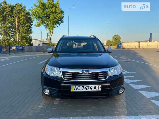 Чорний Субару Forester, об'ємом двигуна 2 л та пробігом 196 тис. км за 7500 $, фото 2 на Automoto.ua