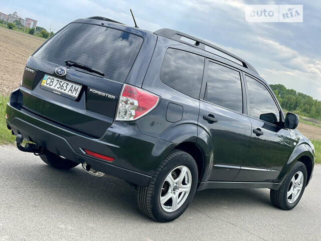 Чорний Субару Forester, об'ємом двигуна 1.99 л та пробігом 227 тис. км за 8700 $, фото 8 на Automoto.ua