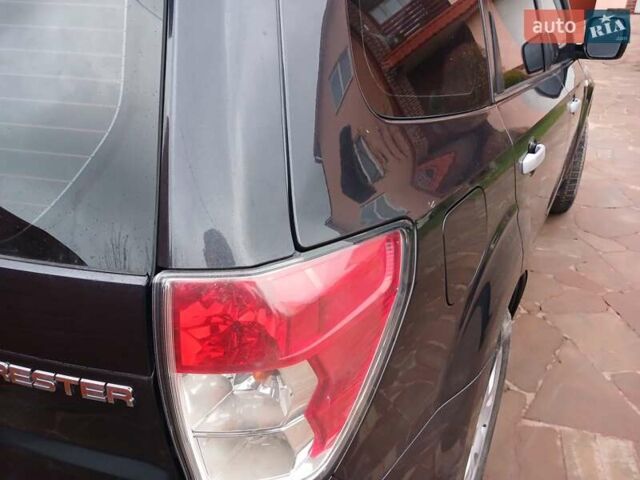 Чорний Субару Forester, об'ємом двигуна 2.46 л та пробігом 145 тис. км за 8500 $, фото 4 на Automoto.ua