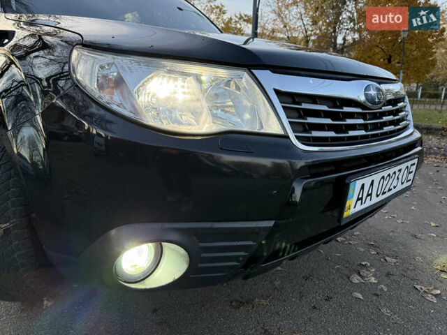 Черный Субару Форестер, объемом двигателя 1.99 л и пробегом 178 тыс. км за 8700 $, фото 26 на Automoto.ua