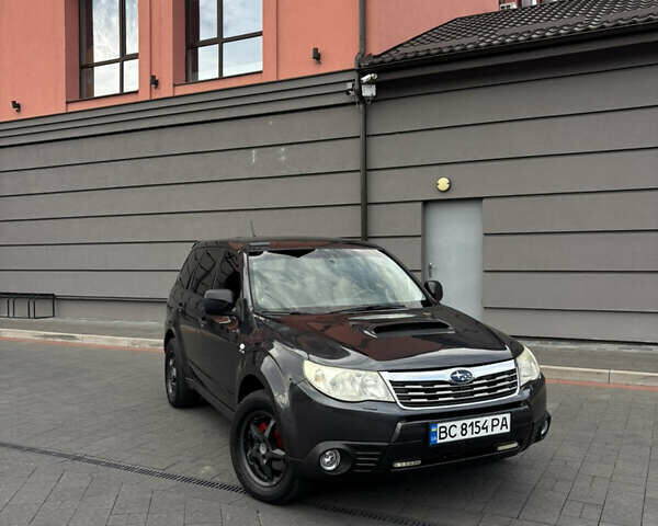 Субару Форестер 2009 в Дрогобыче на Automoto.ua Черный Субару Форестер, объемом двигателя 2 л и пробегом 310 тыс. км за 6990 $, фото 2 на Automoto.ua