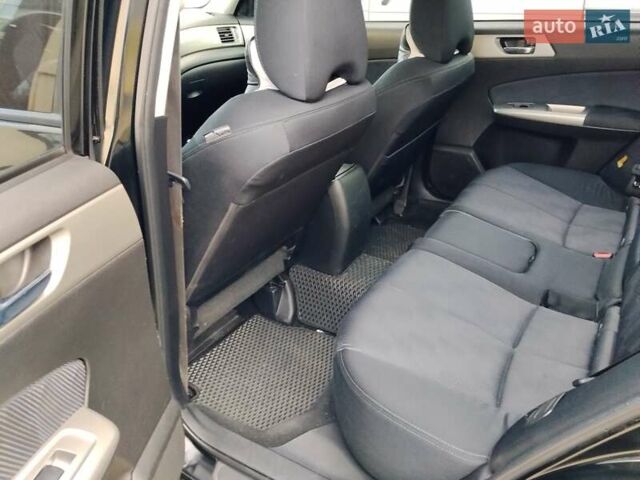 Черный Субару Форестер, объемом двигателя 2.46 л и пробегом 97 тыс. км за 8400 $, фото 6 на Automoto.ua