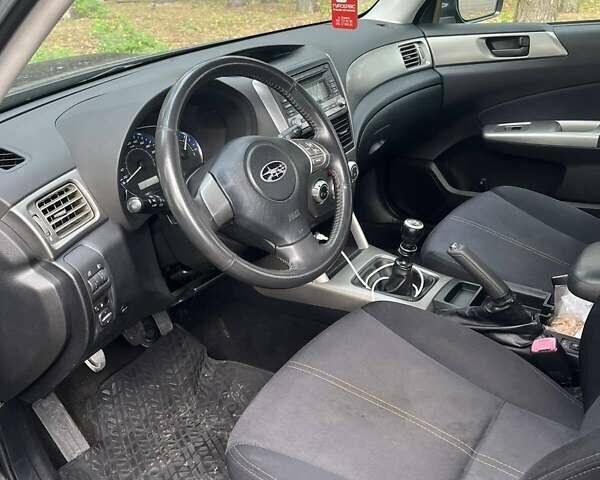 Чорний Субару Forester, об'ємом двигуна 1.99 л та пробігом 273 тис. км за 6550 $, фото 12 на Automoto.ua