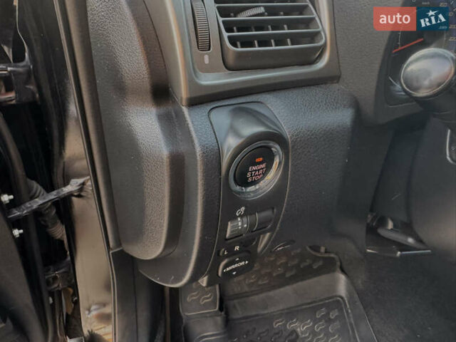 Чорний Субару Forester, об'ємом двигуна 2 л та пробігом 224 тис. км за 8300 $, фото 13 на Automoto.ua