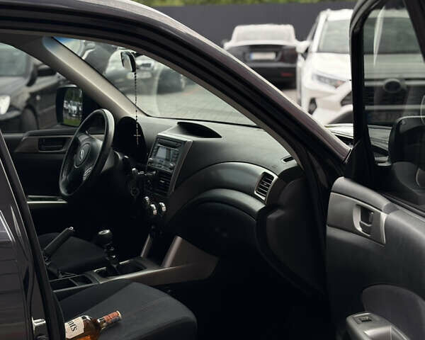 Субару Форестер 2009 в Дрогобыче на Automoto.ua Черный Субару Форестер, объемом двигателя 2 л и пробегом 310 тыс. км за 6990 $, фото 21 на Automoto.ua