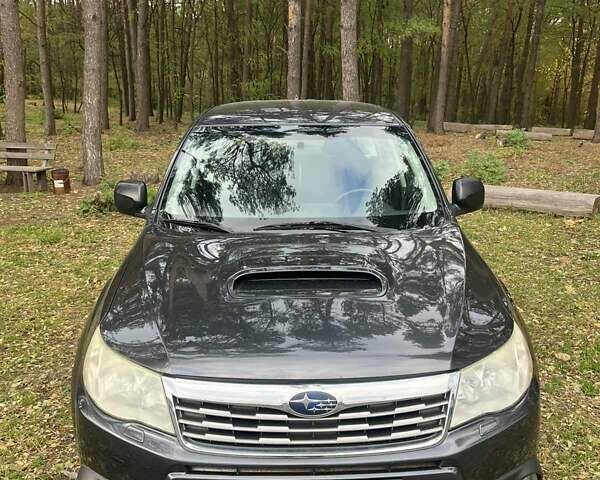 Черный Субару Форестер, объемом двигателя 1.99 л и пробегом 273 тыс. км за 6550 $, фото 8 на Automoto.ua