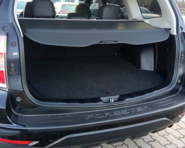Чорний Субару Forester, об'ємом двигуна 2 л та пробігом 191 тис. км за 7850 $, фото 10 на Automoto.ua