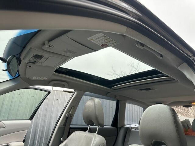 Черный Субару Форестер, объемом двигателя 2 л и пробегом 330 тыс. км за 7600 $, фото 11 на Automoto.ua